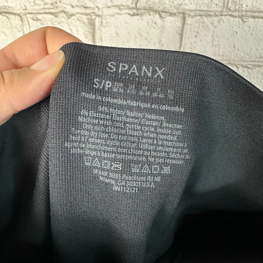 Spanx Leggings Look at Me Now Seamless Camo Camouflage High Waist Black S - Picture 4 of 7